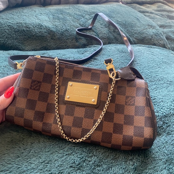 Louis Vuitton Handbags - Louis Vuitton
